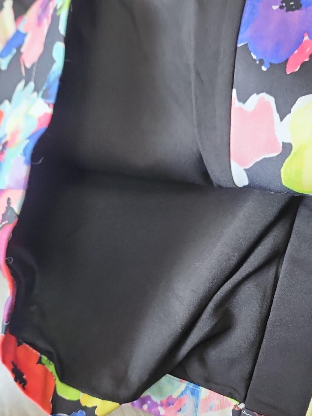 Lauren Ralph Lauren Multi-Color Floral Blazer - Picture 4 of 5